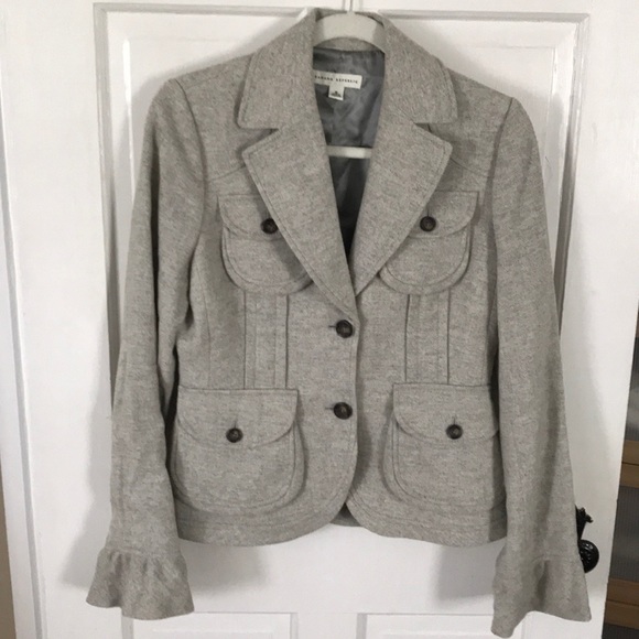 Banana Republic blazer with ruffle cuffs - Picture 1 of 7